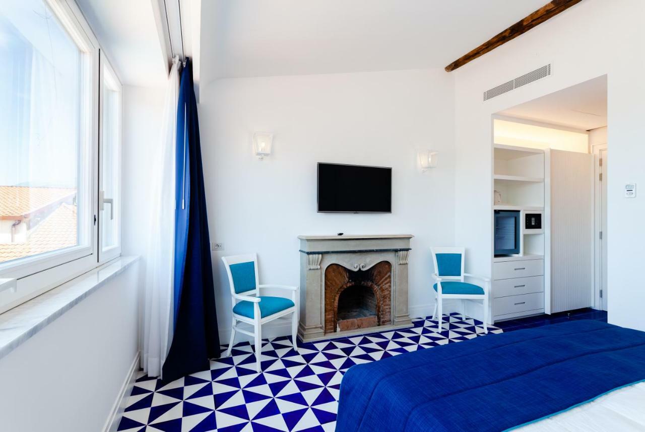 Maison Blu - Intimate Guesthouse Sorrento Eksteriør billede
